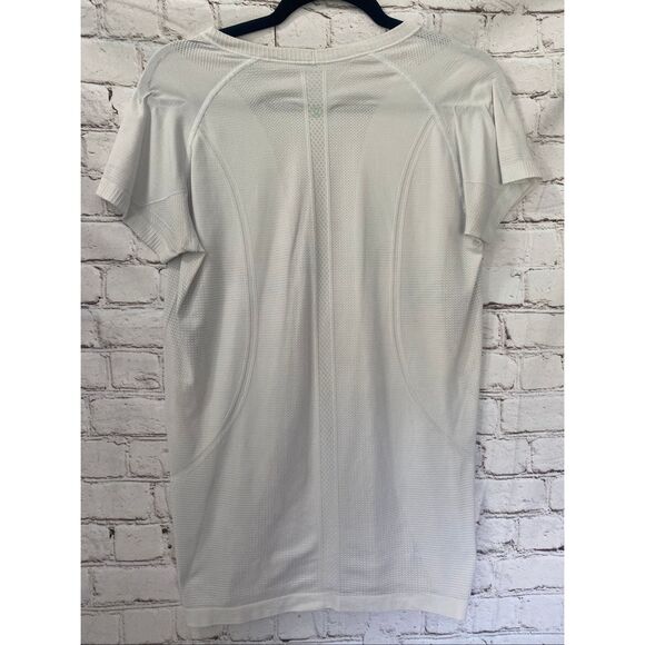 Lululemon Swiftly Tech Short Sleeve crew size 12 - Picture 2 of 6